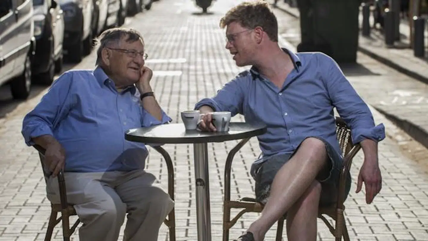 Billede fra Allan Sørensens bog »Pundik & Krasnik og resten af verden«. Foto: Elad Brami