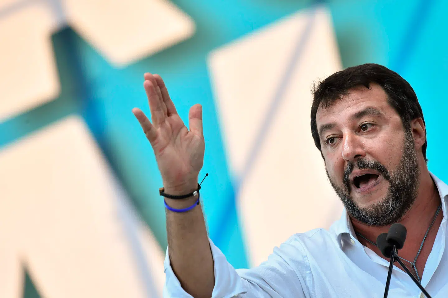 Lederen af Italiens højrenationale parti League, Matteo Salvini, foreslog sidste år tvungen opsætning af krucifikser på alle offentlige bygninger. Foto: Tiziana FAbi/AFP