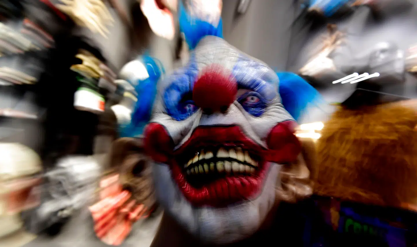 Kostumer til Halloween kan mime filmiske figuerer – eller decideret ligne psykiatriske patienter. Arkivfoto: Tobias Schwarz / AFP