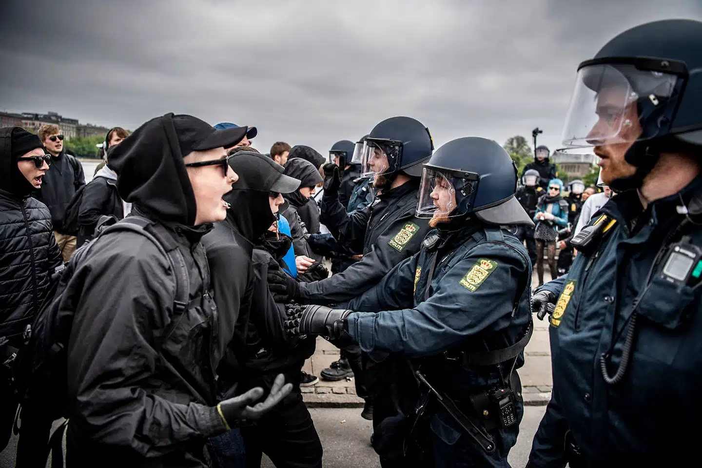 Antifa (Antifascistisk Aktion) har ofte været i sammenstød med politiet. Nørrebro-borgere på den yderste højrefløj fortæller, hvordan grupper på den yderste venstrefløj overvåger og angriber dem. Arkivfoto: Anton Unger / Ritzau Scanpix