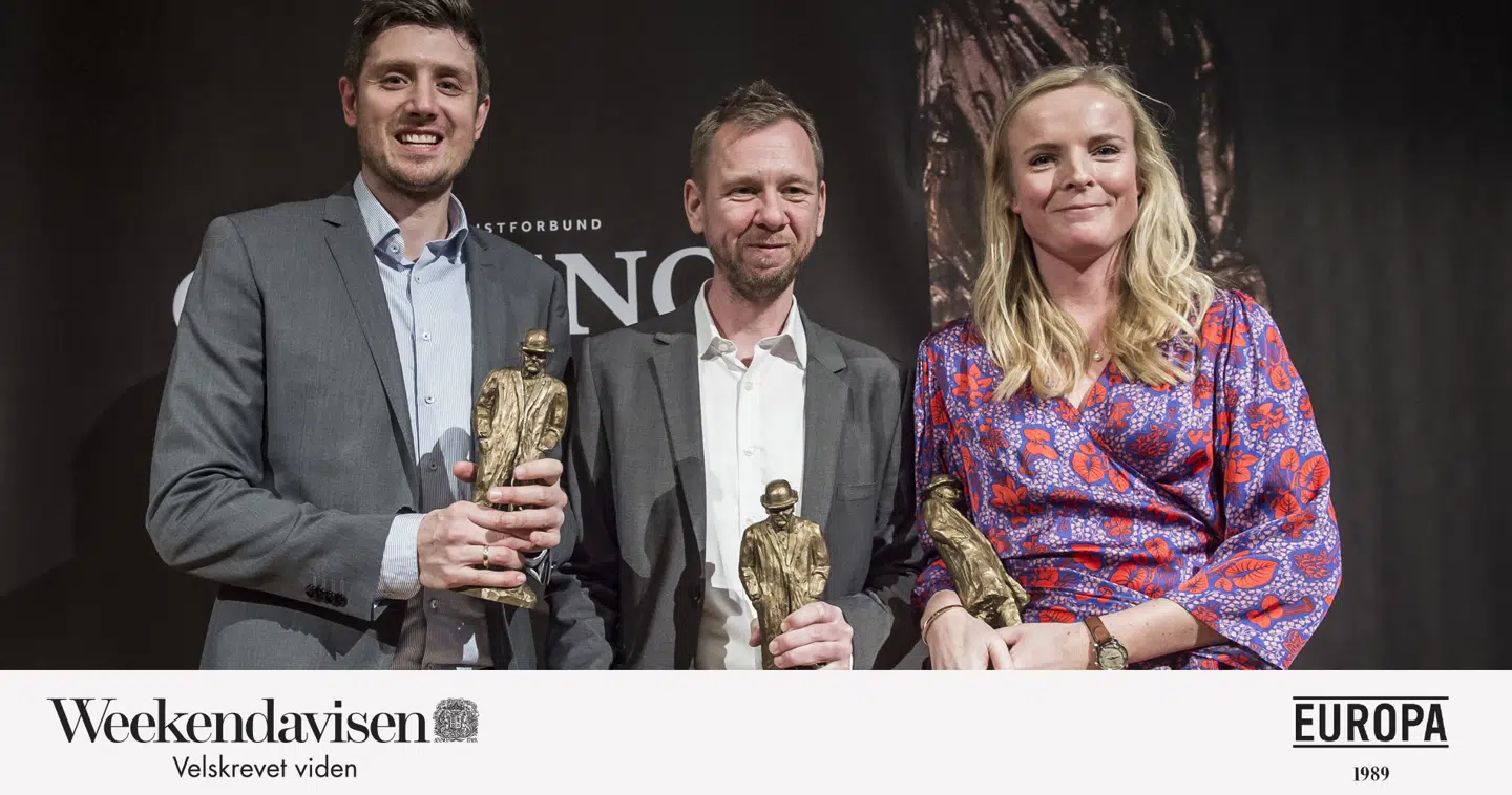 Michael Lund, Simon Bendtsen og Eva Jung fra Berlingske vandt Cavlingprisen for deres afdækning af Danske Banks håndtering af mulig hvidvask.