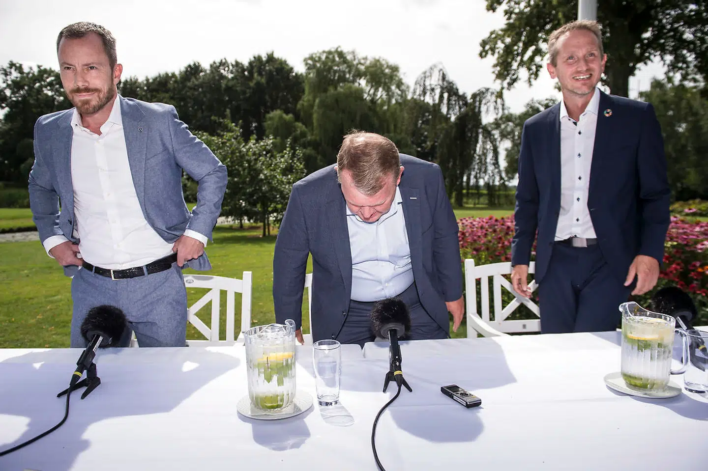 »Det er helt forståeligt, at Jakob Ellemann-Jensen ikke har lyst til at udfordre kongen, idet han kan se, hvor mange hoveder der ligger i kurven ved skafottet.« Foto: Mads Claus Rasmussen / Ritzau Scanpix