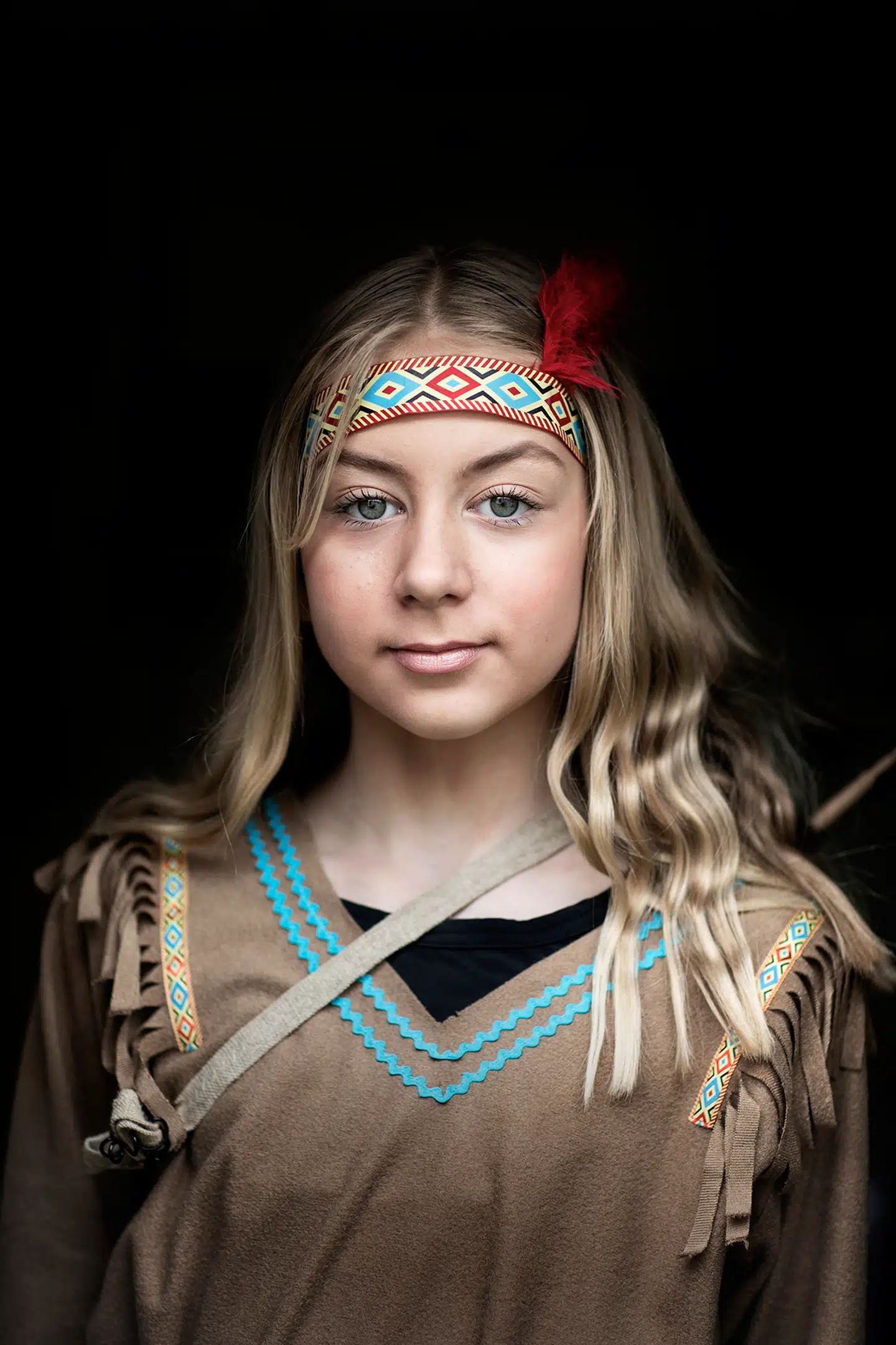 Nynne i indianer-kostume. Foto: Tor Birk Trads