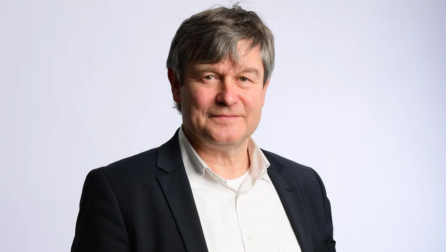 I podcasten »Valgets tale« taler Arne Hardis med fem historikere og forfattere om fem skelsættende valg siden Besættelsen. Foto: Bax Lindhardt