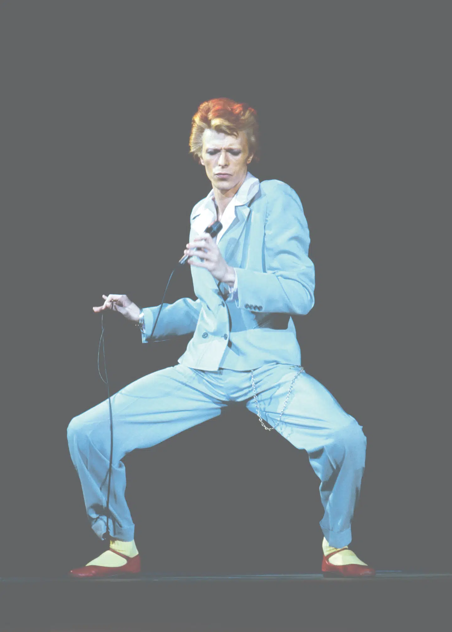 Bowie i en kunstnerisk mere acceptabel periode, nemlig på Diamond Dogs-turnéen i 1974. FOTO: TERRY O'NEILL/GETTY IMAGES