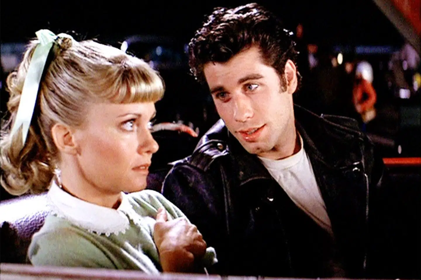 Grease er nostalgisk nostalgi med ekstra nostalgi på toppen. FOTO: SCANPIX