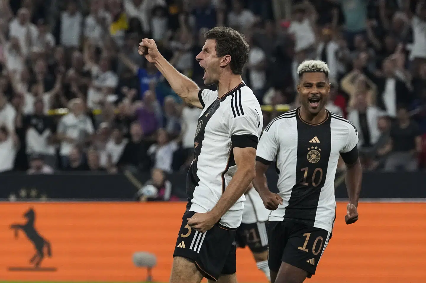 Thomas Müller scorede det afgørende mål for Tyskland.