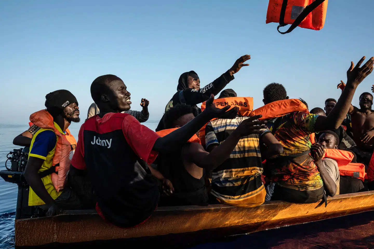 266 migranter bliver reddet ud for den libyske kyst af medlemmer af den spanske ngo Proactiva Open Arms.
