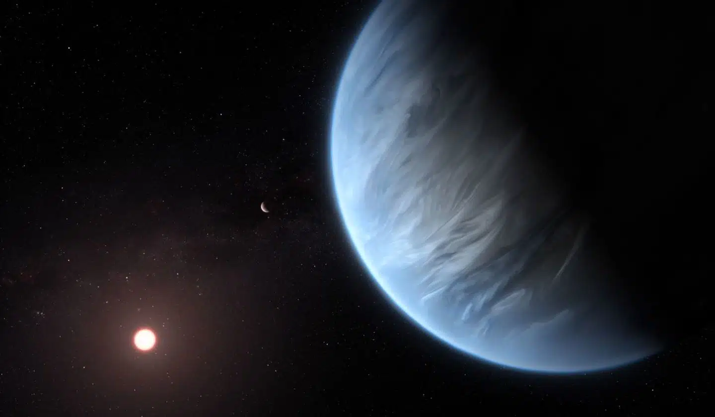 Ved hjælp af data fra James Webb-teleskopet og computermodeller har forskere nu konkluderet, at de ikke kan finde tegn på liv på eksoplaneten K2-18b. Arkivfoto: M. Kornmesser/NASA, Scanpix