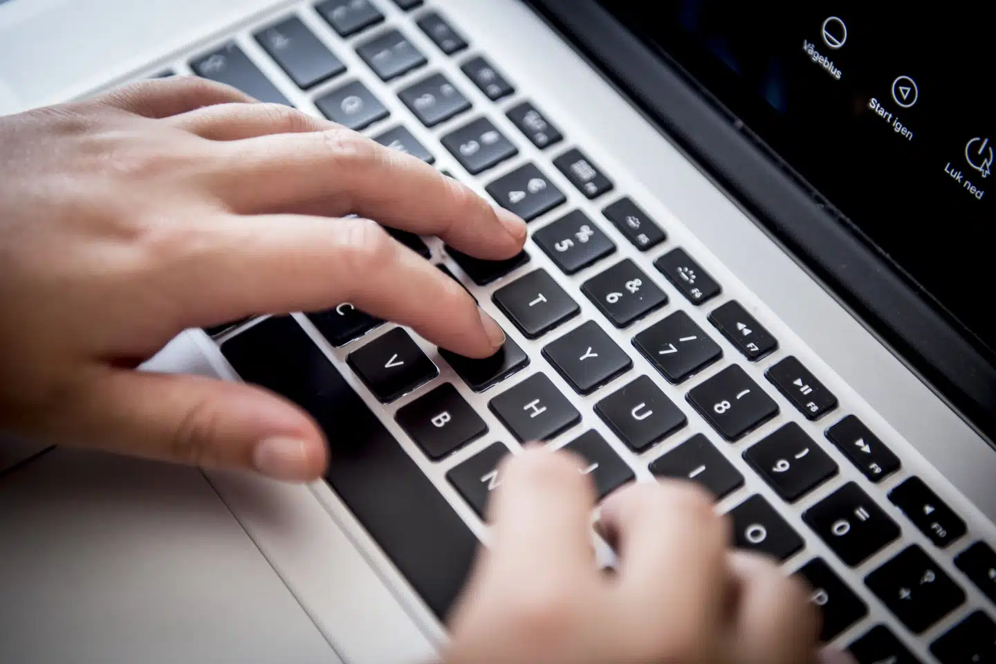 Politiet har formået at trænge ind i ellers lukkede grupper på de sociale medier Telegram og Discord. (Arkivfoto).