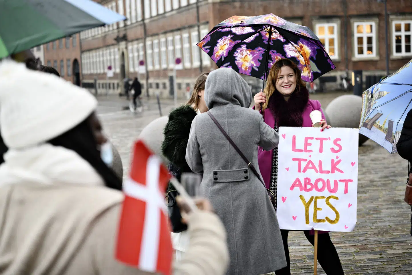 Aktivister fejrede i slutningen af 2020 vedtagelsen af samtykkeloven. Tre år senere har mange fortsat svært ved at afgøre, om de har fået samtykke af deres sexpartner eller ej.