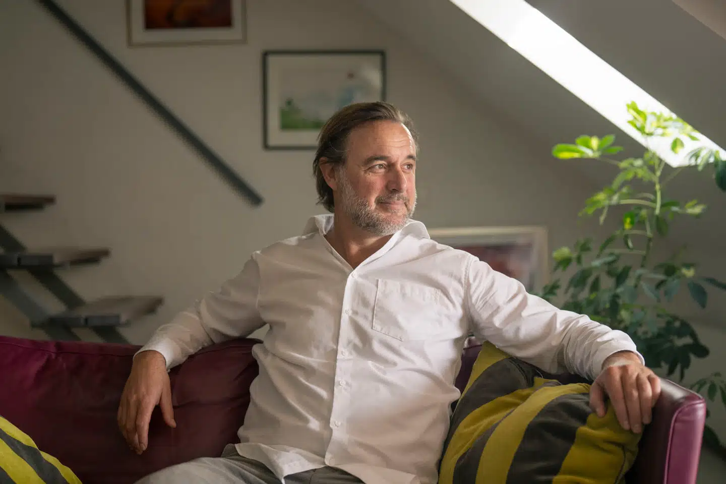 Porno er en ren fantasiverden, hvor næsten intet er forbudt. Derfor er mulighederne nærmest grænseløse. Og af den grund kommer sexolog Jakob Olrik med en klar besked til mennesker, der overvejer at invitere deres partner med ind i den fantasiverden.