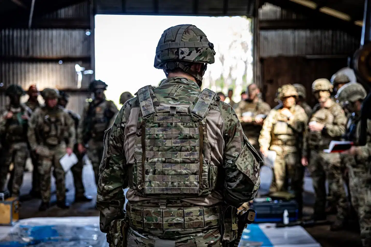 Soldaterne skal ikke regne med flere penge i lønningsposen, hverken fra regeringens lønløft eller forsvarsforligsmilliarderne.