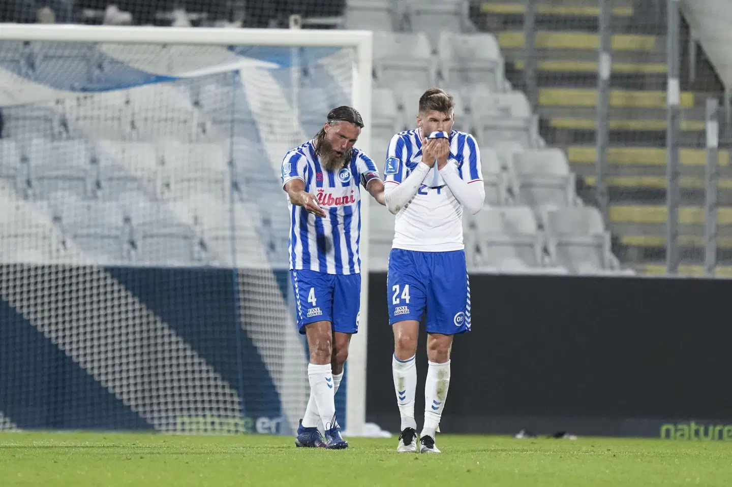 OB's Bjørn Paulsen var mandag aften igen frustreret over holdets defensive præstation.