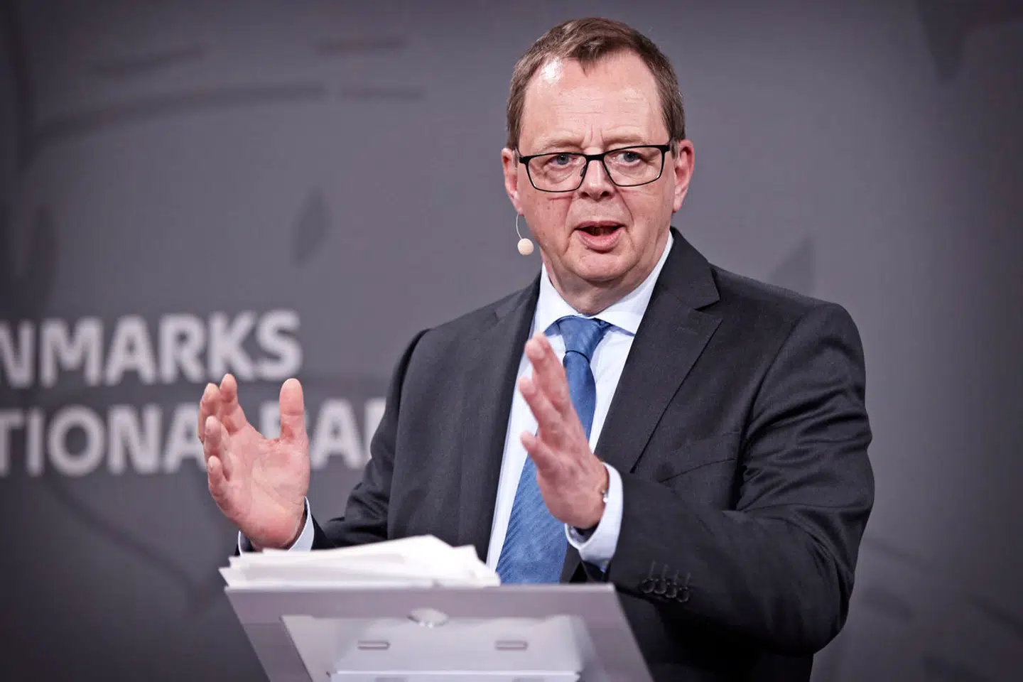 Christian Kettel Thomsen, direktør i Danmarks Nationalbank, præsenterer ny prognose for den danske økonomi herunder, hvordan Nationalbanken regner med, at det kommer til at gå på boligmarkedet.