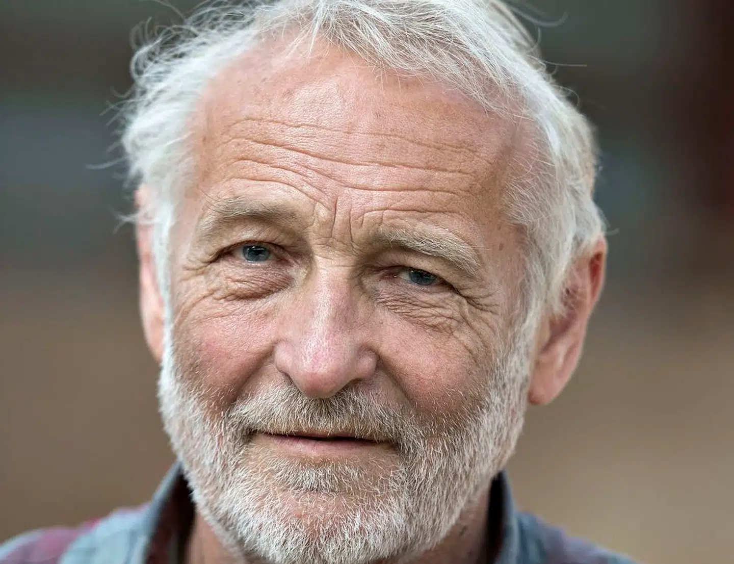 79-årige Niels Hausgaard frygter ikke længere døden. For han har prøvet det.