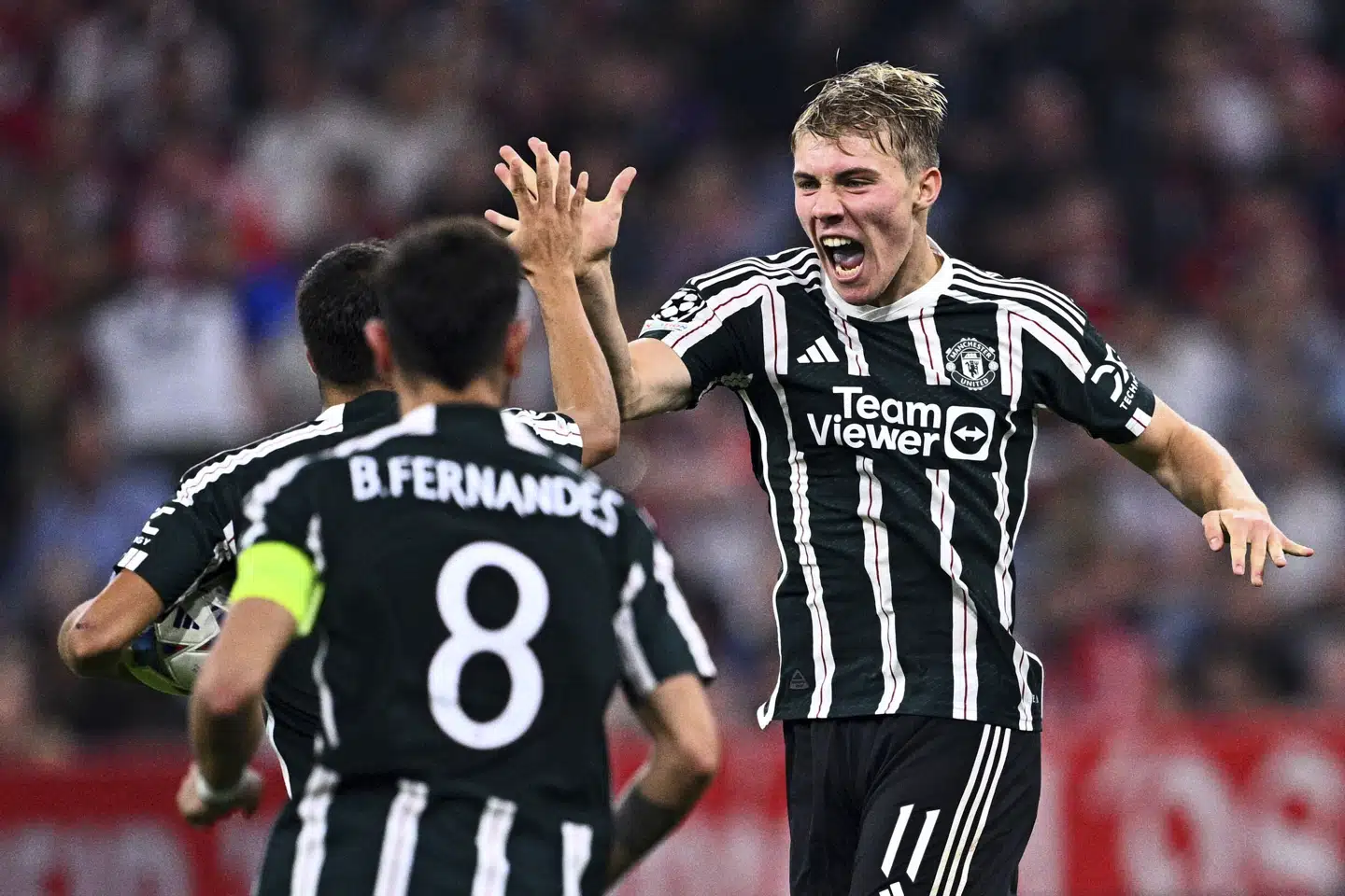 I sin kamp nummer tre for Manchester United lykkedes det Rasmus Højlund at komme på tavlen. Det rakte dog ikke til point.