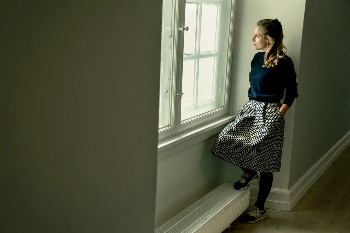 Theresa Scavenius er 39 år, bor i København og har orlov fra Aalborg Universitet, hvor hun især forsker i klimapolitik.