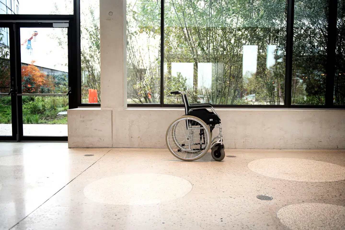 »Det er altså ikke, fordi kommunens medarbejdere er mindre begavede eller har set sig sure på handicappede. Langtfra,« skriver Laura Rosenvinge.