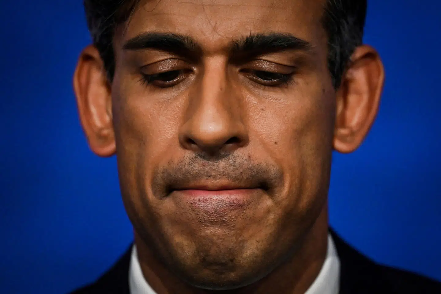 Rishi Sunak har været Storbritanniens premierminister i lidt over et år. I den periode har ikke formået at vende de i forvejen dårlige meningsmålinger for Det Konservative Parti.