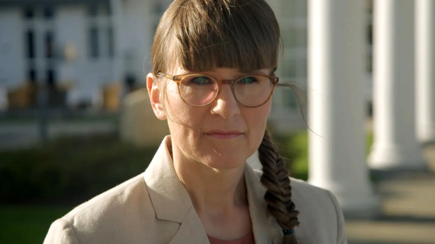 Parterapeut, Trine Hjorth Bønnerup, rådede Pernille til at være 100 procent ærlig overfor Martin og sige, hvad hun savnede fra ham.