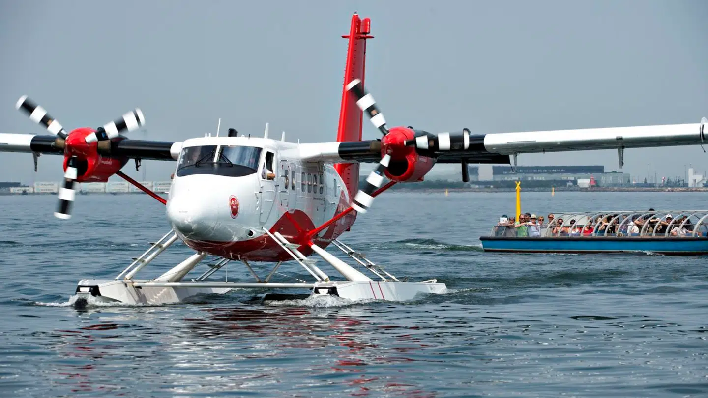 Turene i vandflyveren er blandt andet blevet brugt i forbindelse med møder i Kirkeministeriet, udvalgsmøder, budgetfølgemøder og bispemøder, skriver mediet. Arkivfoto.