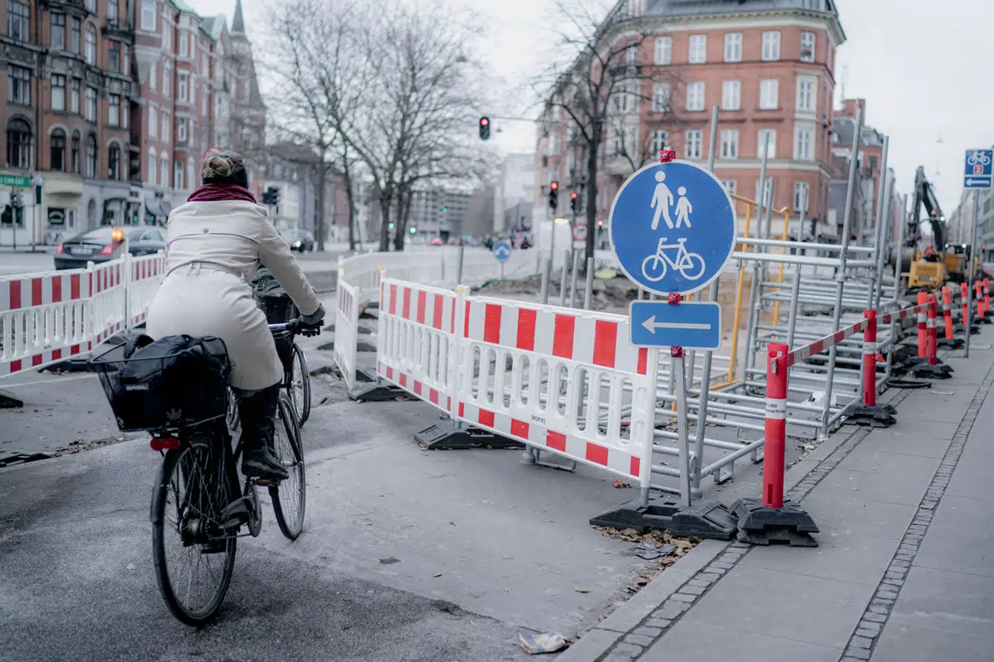 Det årelange vejarbejde i Rantzausgade fortsætter.