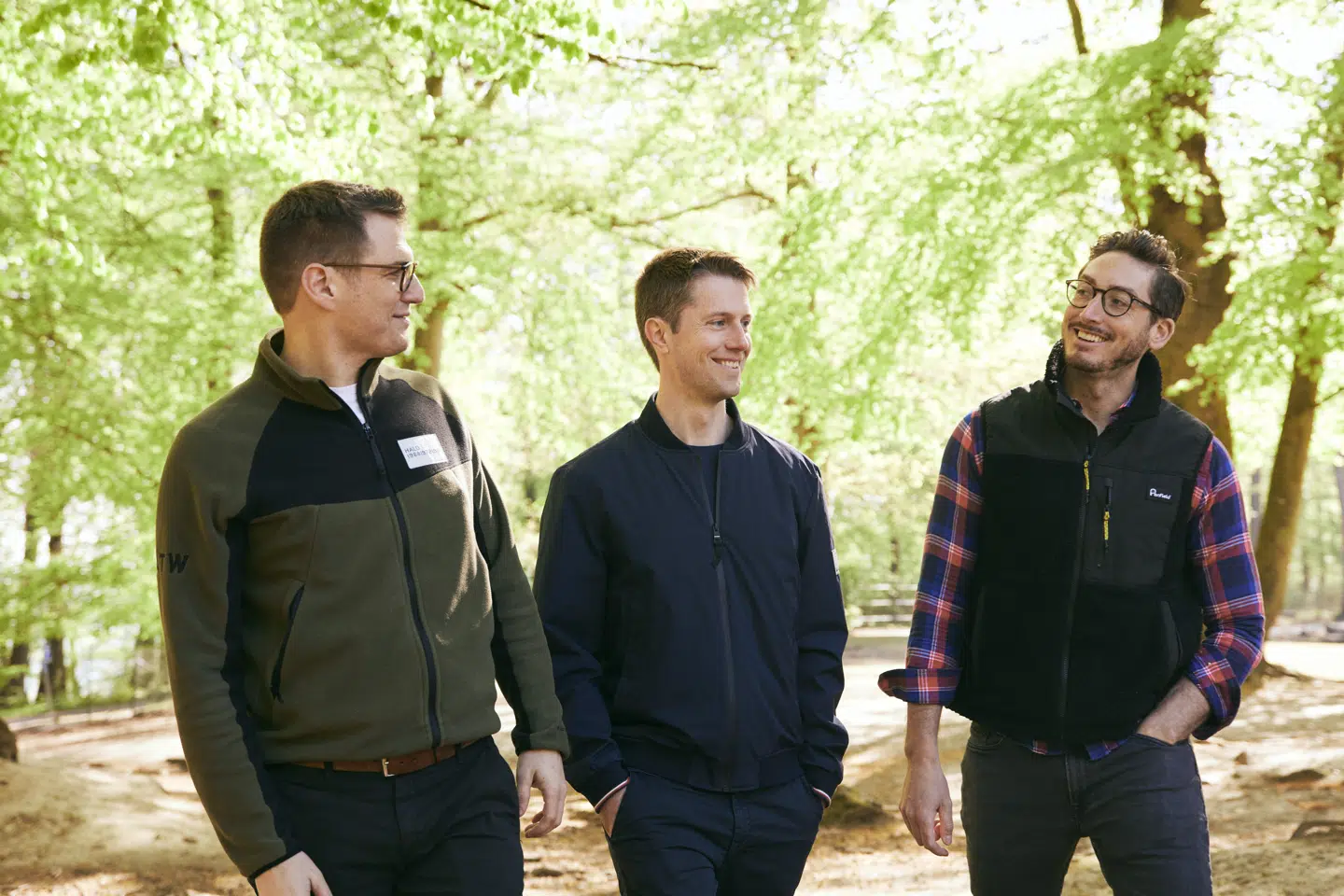 Simon Birch Hansen (til venstre), Martin Busekist Kjerkegaard (i midten) og Christian Harr (til højre) er stiftere og ejere af Nitor Energy, som sidste år tjente over to milliarder kroner. Selskabet er kravlet helt op på en fjerdeplads på Berlingskes nye liste over landets største virksomheder målt på omsætning.