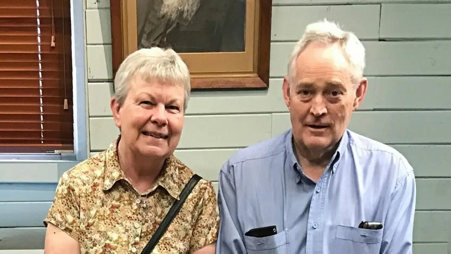 Heather og Ian – to af dem, som deltog i frokosten. Ian var den eneste, som overlevede frokosten.