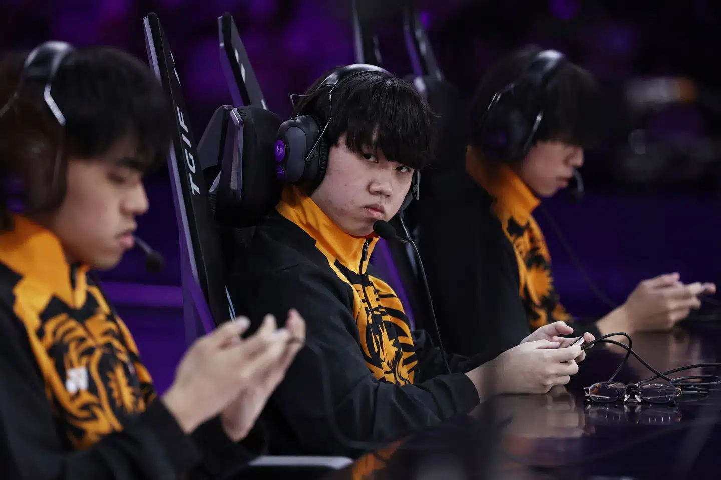 "Arena of Valor" spilles på mobiltelefon. Et kinesisk hold vandt den første udgave af spillet ved Asian Games.