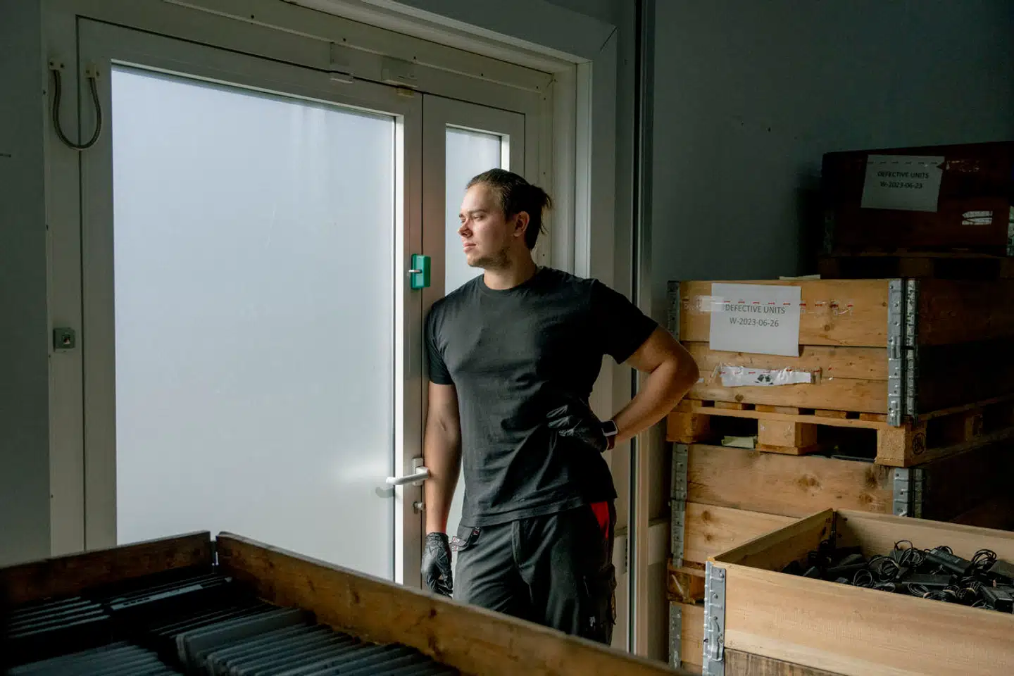 Viktor Kostanda måtte flygte fra Mariupol til København, da krigen i Ukraine brød ud. I dag, halvandet år senere, er han en del af det danske arbejdsmarked.