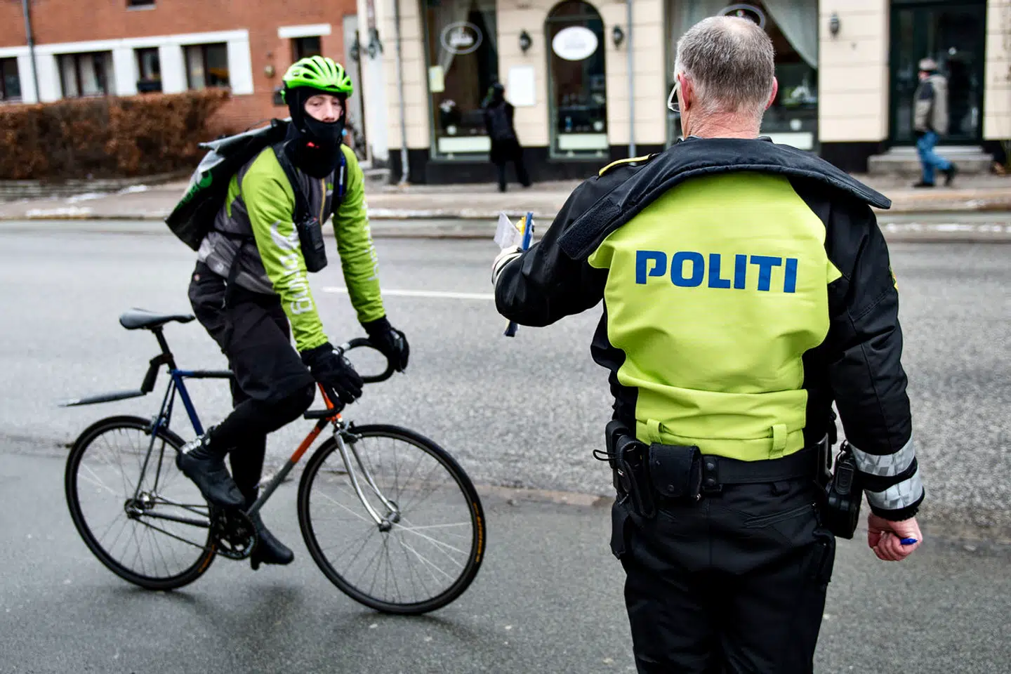 Politiet var til stede flere steder i København tirsdag.