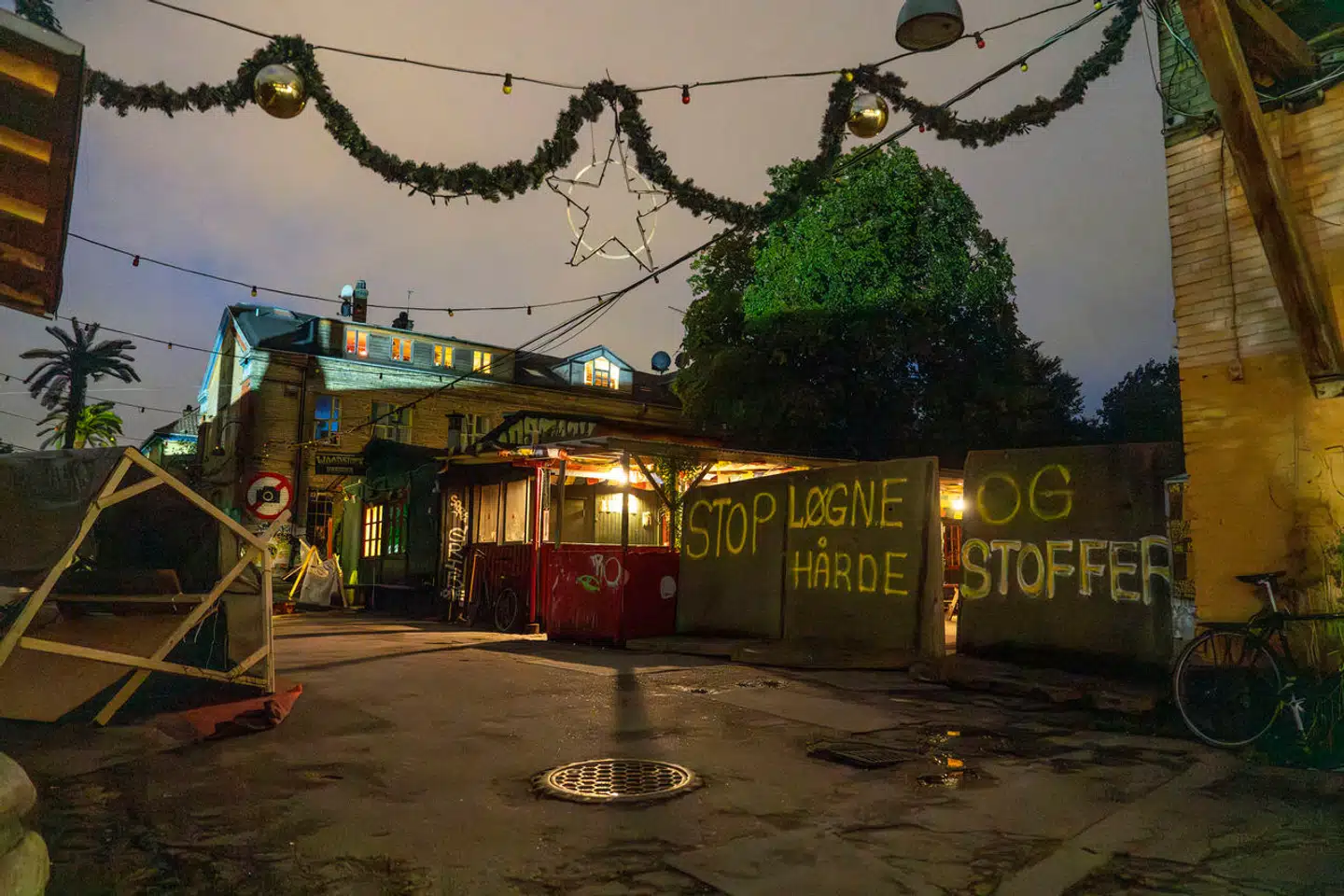 »Det er umuligt at vide, om en legalisering i Danmark vil føre til de samme resultater som i Canada. Men ud fra et økonomisk perspektiv er der en klar efterspørgsel efter cannabis på Christiania,« skriver Michael J. Armstrong.