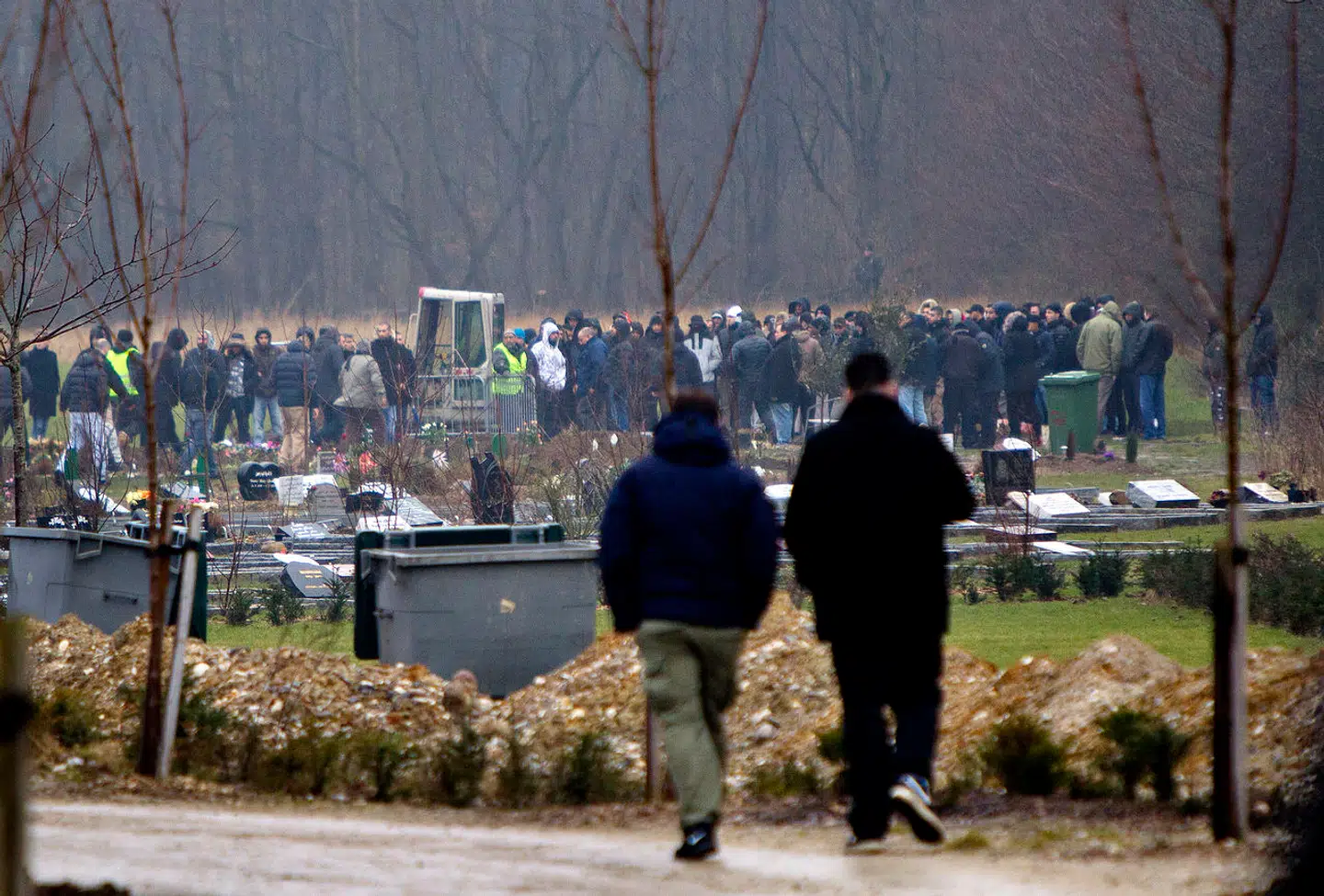 »Muslimer opfordres til at deltage i andre muslimers begravelser generelt,« siger Abud Mustafa i dag. Billedet er fra begravelsen af Omar Abdel Hamid El-Hussein på den muslimske gravplads i Brøndby.