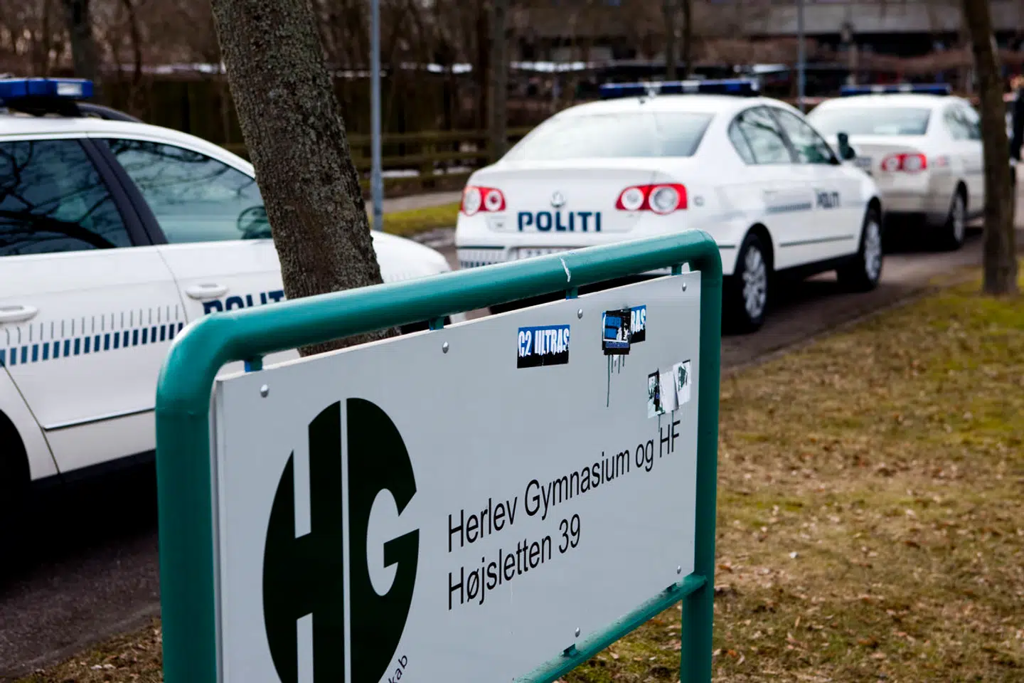 Alle elever blev onsdag eftermiddag sendt hjem og opfordret til ikke at tage kontakt.