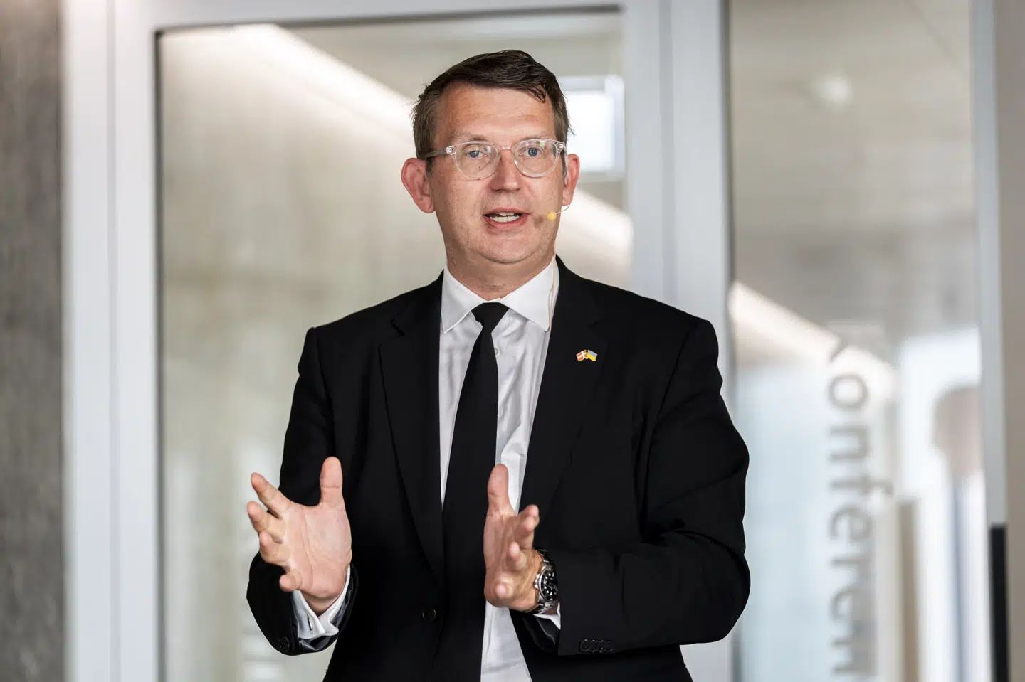 Forsvarsminister Troels Lund Poulsen (V) har sammen med forsvarsordførerne drøftet, hvordan undersøgelsen af forløbet om våbenindkøbet fra Elbit skal se ud. (Arkivfoto).