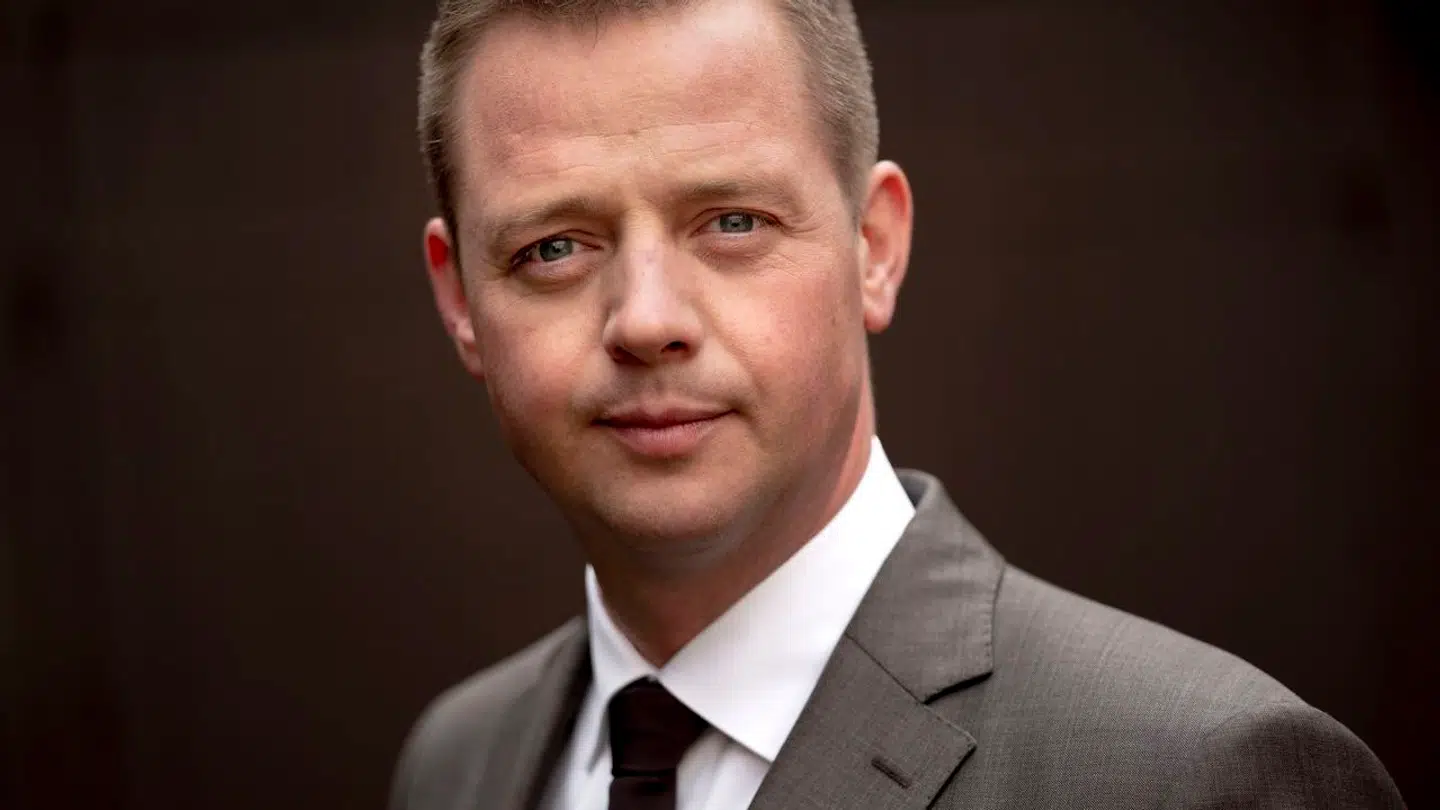 Transportminister Thomas Danielsen (V) forstår godt, at passagererne på forsinkede tog er frustrerede.