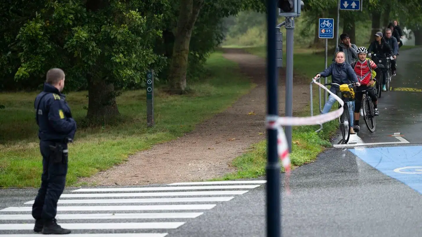 Den 21-årige mand blev fundet tæsket i Brønshøj, hvor et større område senere blev spærret af.