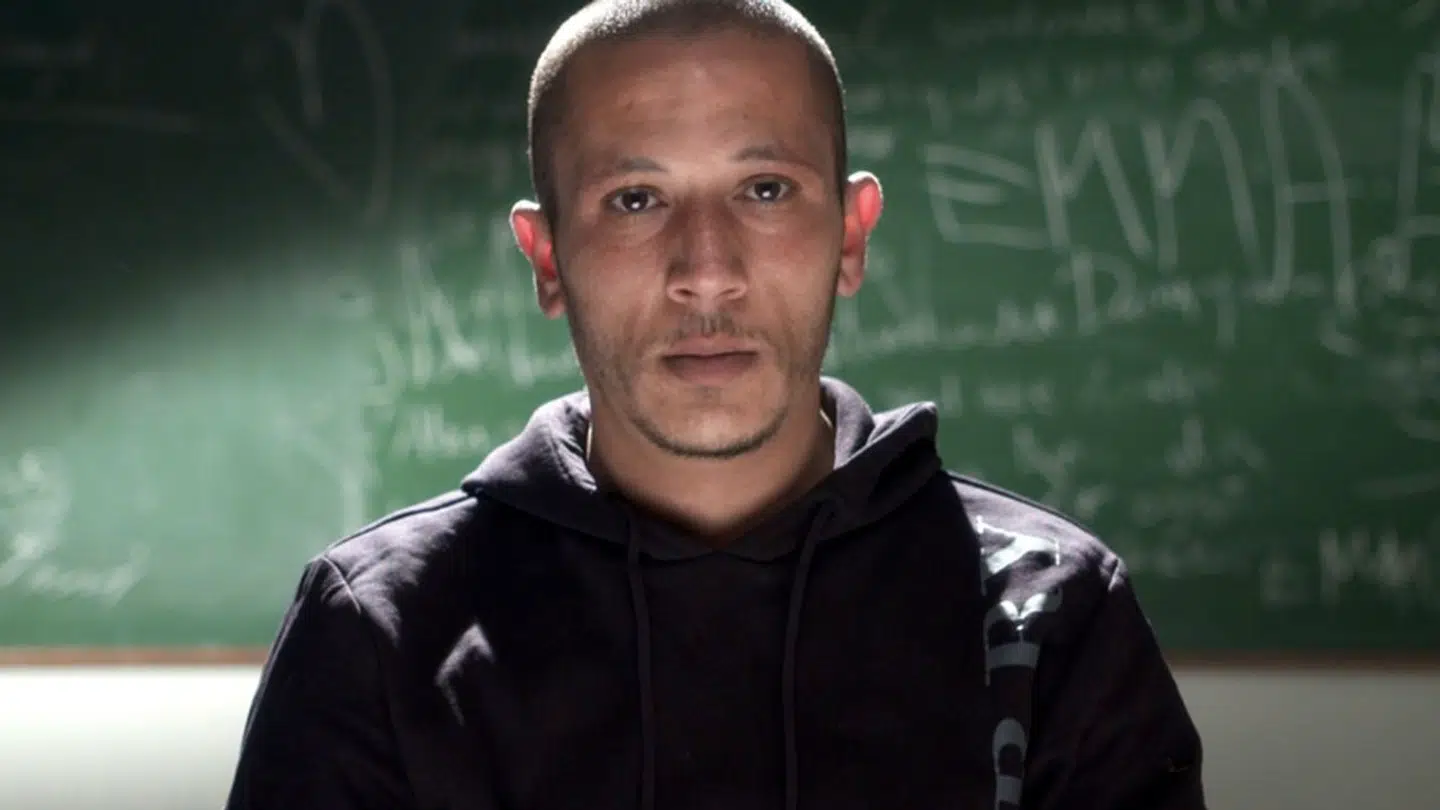 Abdessamade Benarabe, kendt som 'Lille A', fik i sommer 11 års fængsel for at være bagmand i en hash- og narkoliga. Mandag var han indkaldt som vidne i en sag, hvor en 48-årig er tiltalt for at være liganes pengemand.