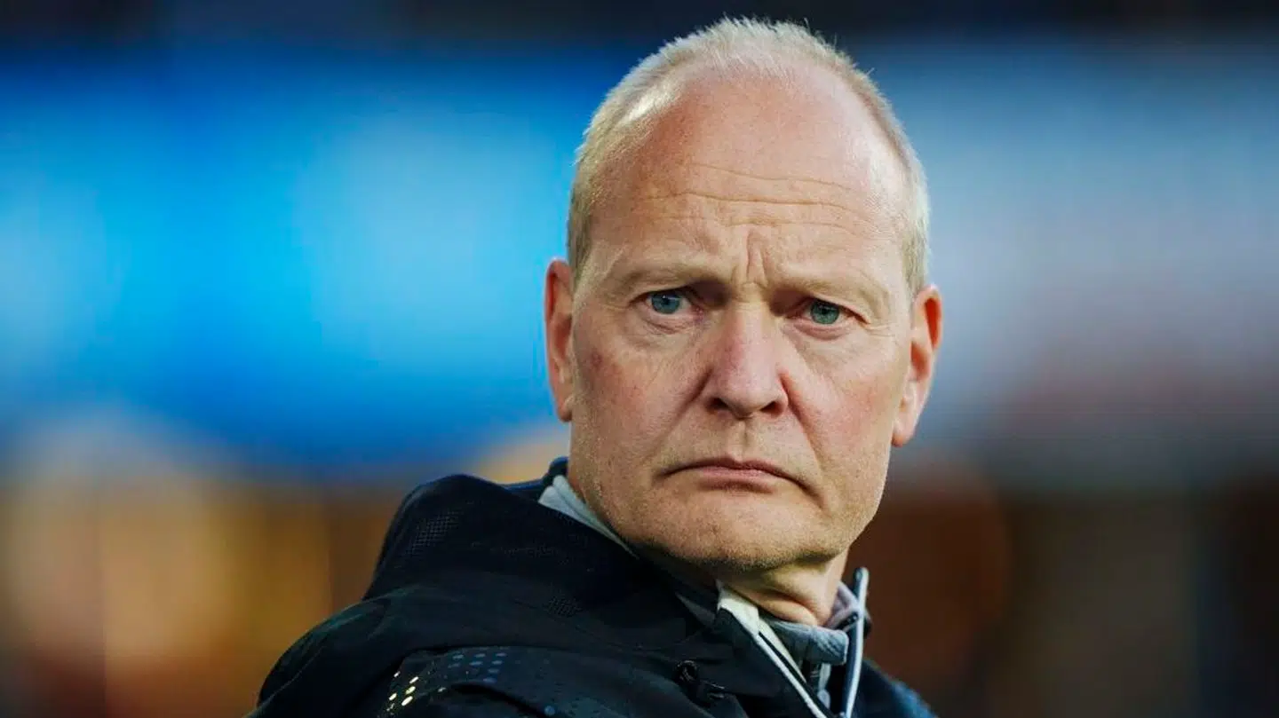 Niels Frederiksen spøger som mulig cheftræner-kandidat i OB.
