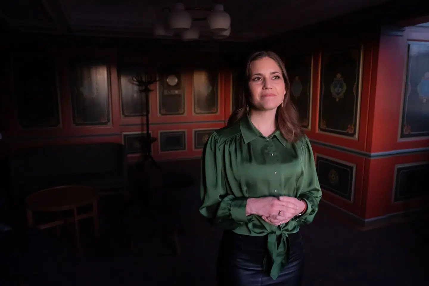 »Det er en ulykke for vores samfund, at ministeren spreder den myte, at det er fordomme og patriarkalske strukturer, der holder kvinder ude af bestyrelseslokalerne,« skriver Astrid Johanne Høg.