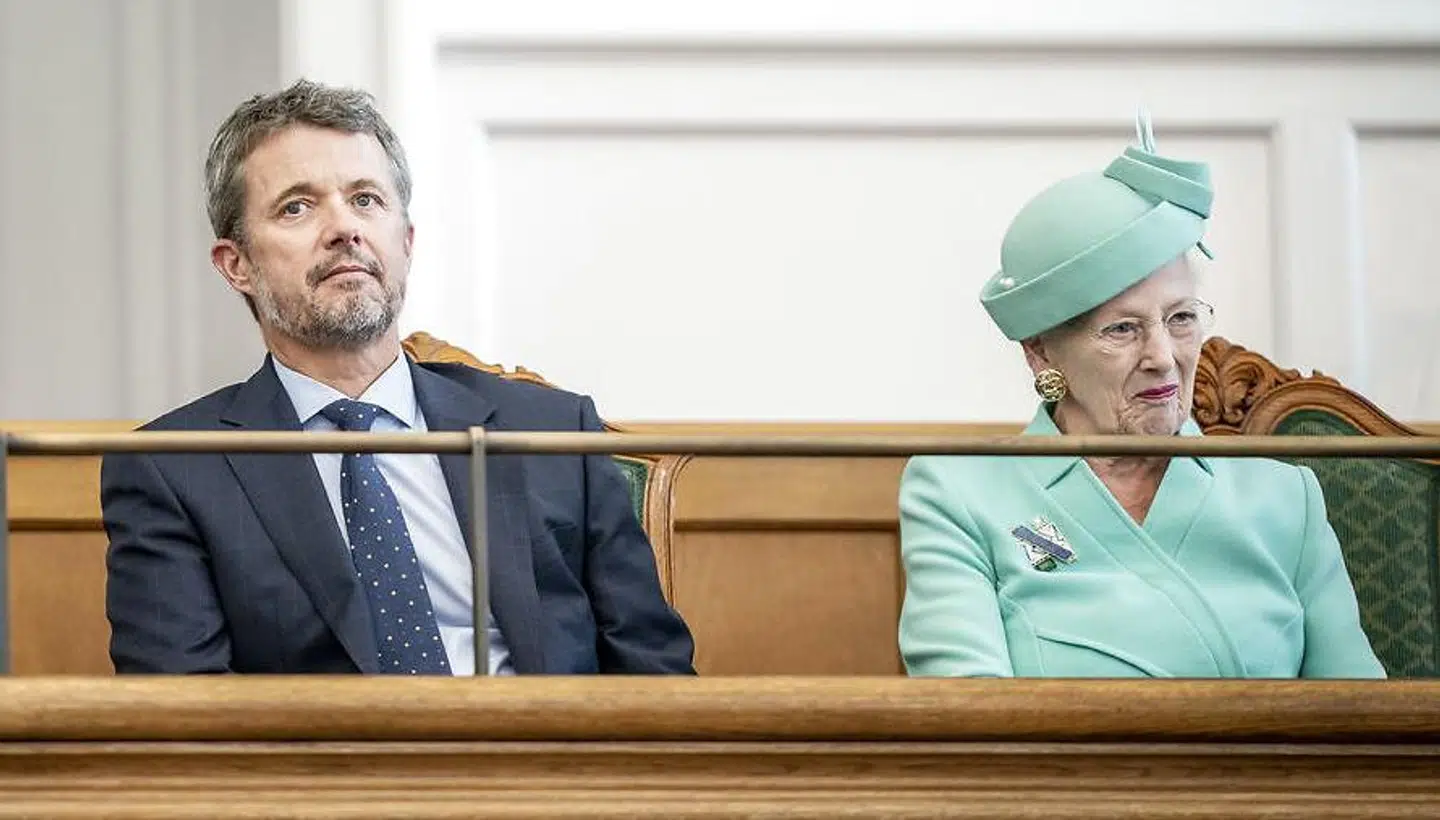 Kronprins Frederik og dronning Margrethe under Folketingets åbning.