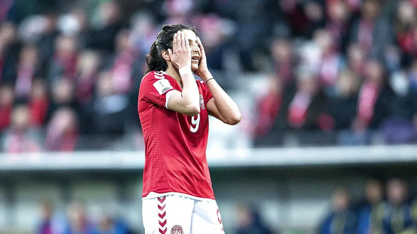 Danmarks Nadia Nadim efter en afbrænder i VM kvalifikationskampen mellem Danmark og Ukraine på Energi Viborg Arena, 9. april 2018.