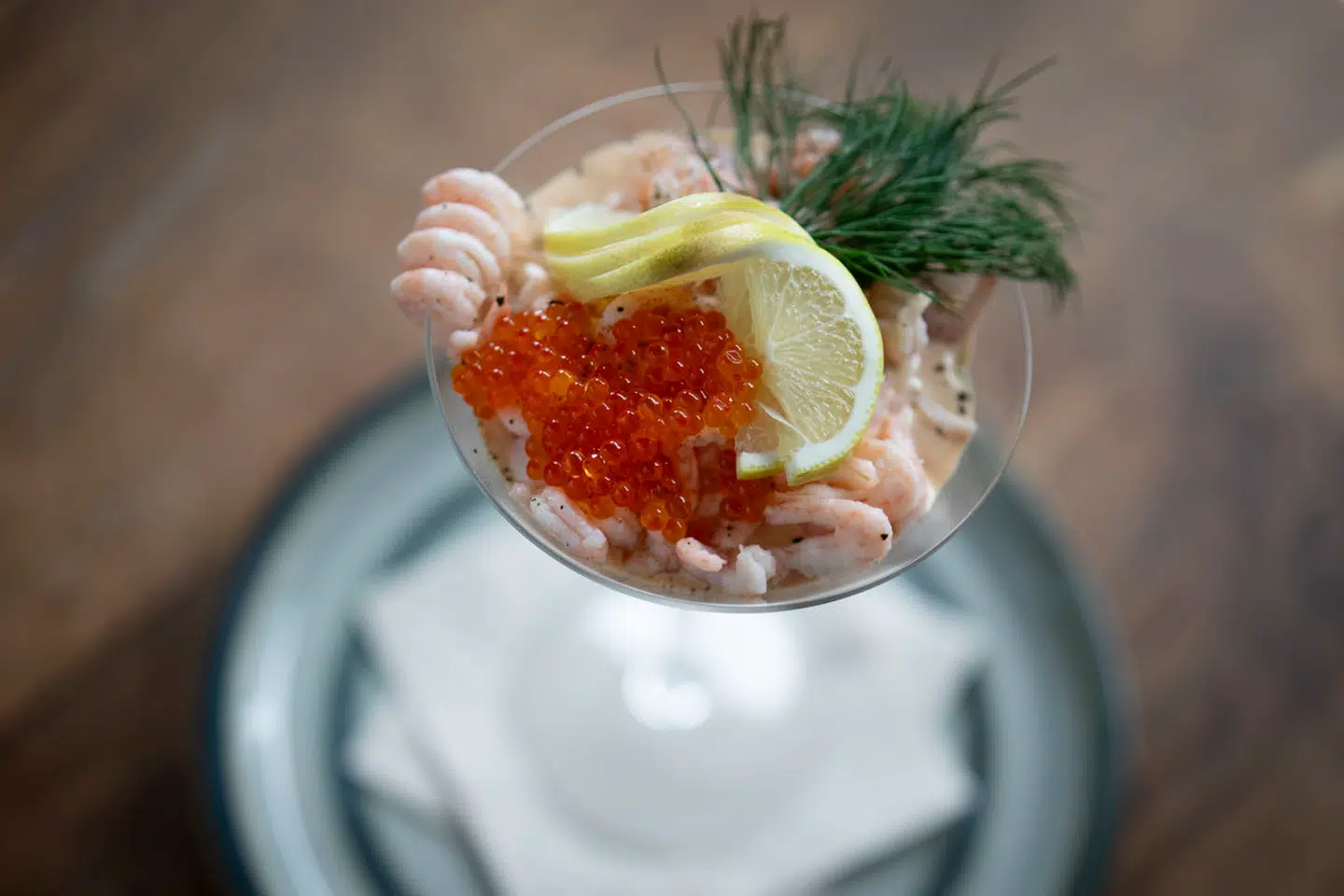 Stjernen serverer gammeldags rejecocktail toppet med helt- og ørredrogn