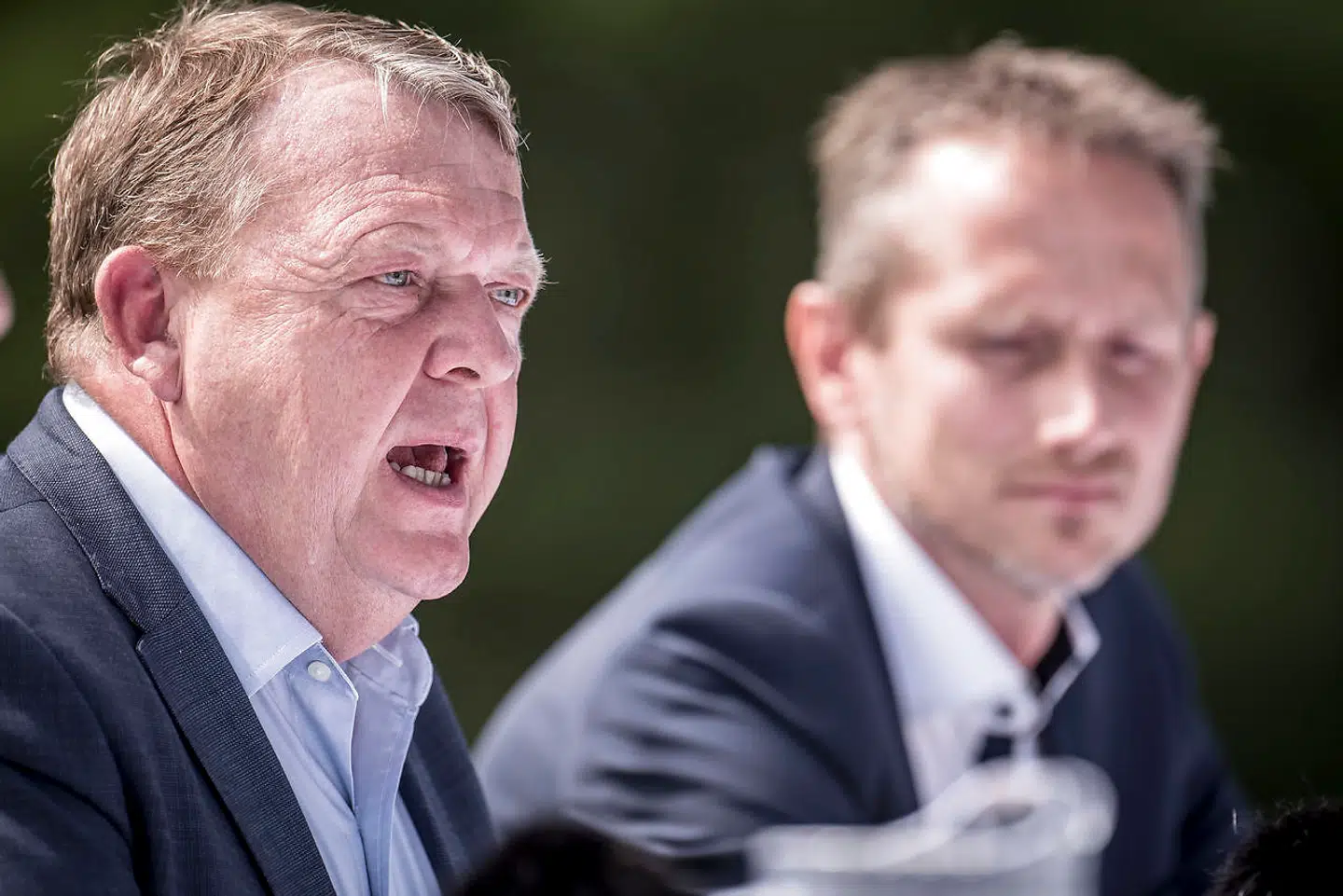 Lars Løkke Rasmussen og Kristian Jensen under et pressemøde i forbindelse med Venstres sommergruppemøde på Kragerup Gods ved Ruds Vedby, fredag den 9. august 2019. . (Foto: Mads Claus Rasmussen/Ritzau Scanpix)