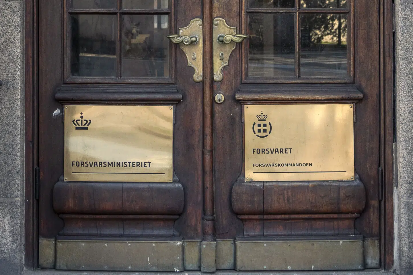 Forsvarsministeriet har undersøgt kønskrænkende adfærd i et spørgeskema til ansatte på området. (Arkivfoto).