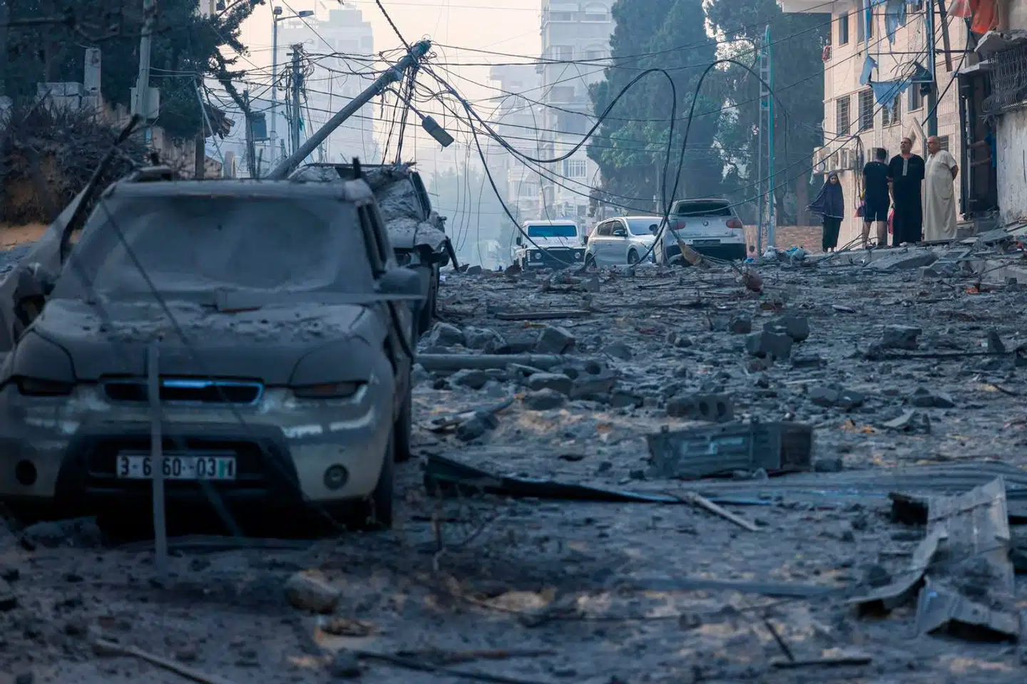 Flere hundrede mennesker er døde på begge sider af konflikten i Gaza og i Israel.