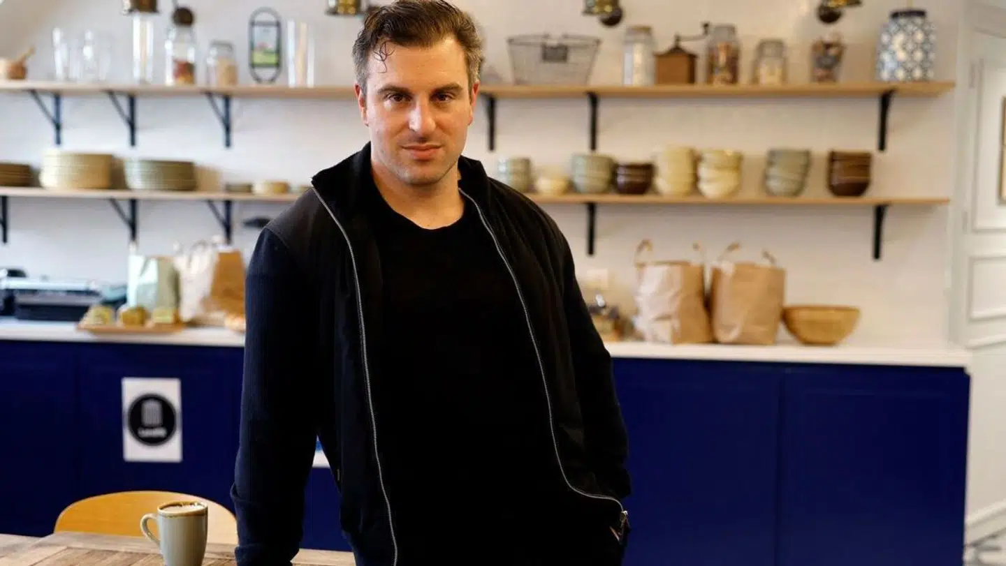 Airbnb-direktør Brian Chesky varsler store ændringer. Foto: Christian Hartmann/Reuters/Ritzau Scanpix