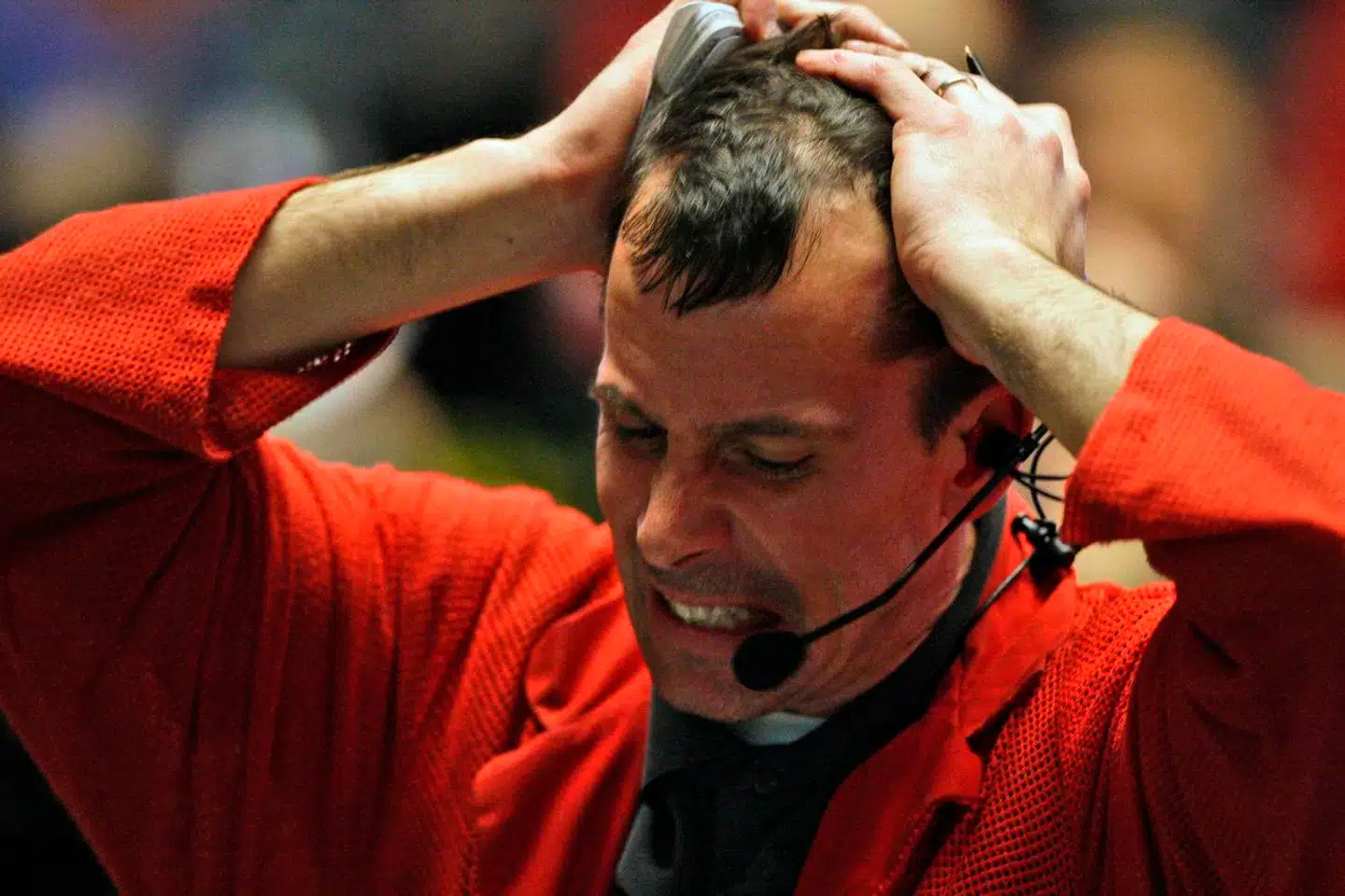 Sensommeren var vanskelig for investorerne. Her ses en børshandler på New York Stock Exchange under et tidligere dyk i aktier.