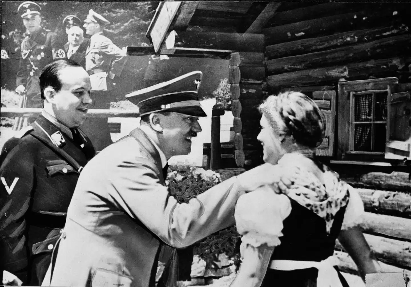 Adolf Hitler bliver skildret som mere end blot en karikatur i den kommende film. Billedet er taget i Berchtesgaden i 1937.